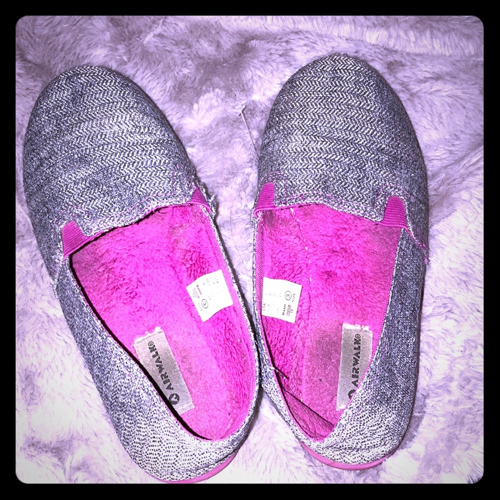 Gray and pink soft